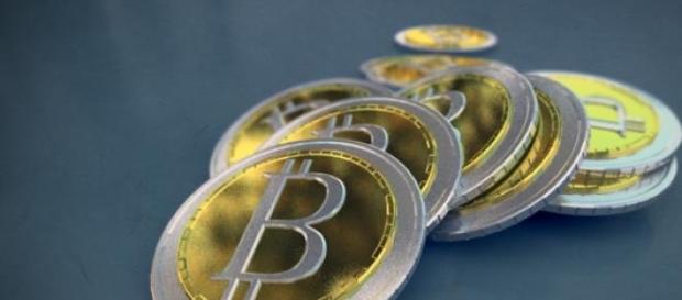 Bitcoin , stabilitate financiara Bitcoin , stabilitate financiara