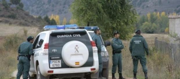 Efectivos de la Guardia Civil encuentran su cuerpo Efectivos de la Guardia Civil encuentran su cuerpo