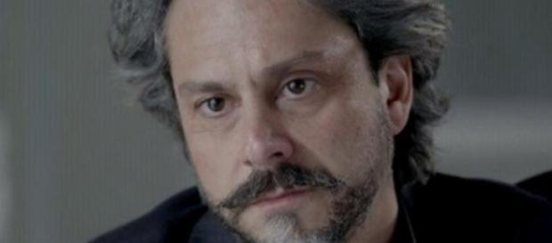 Alexandre Nero como José Alfredo, em Império Alexandre Nero como José Alfredo, em Império