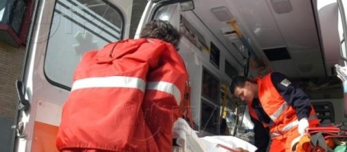 neonata muore durante il trasporto in ospedale