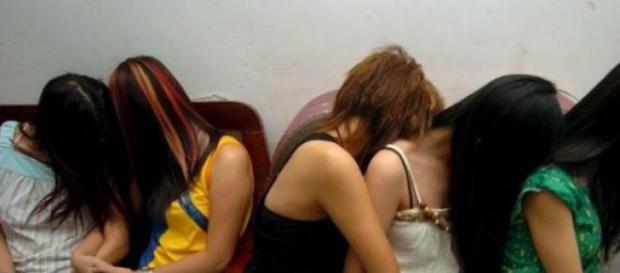 Romance obligate sa se prostitueze! Romance obligate sa se prostitueze!