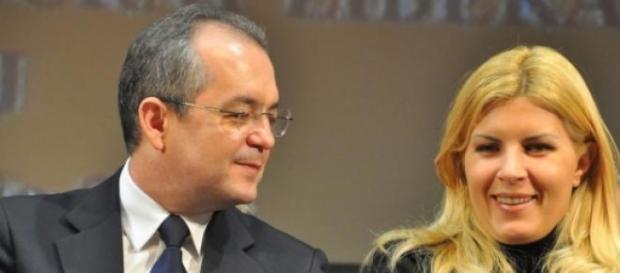 Emil Boc si Elena Udrea s-au intalnit Emil Boc si Elena Udrea s-au intalnit