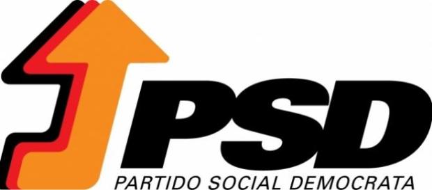 Para o PSD, o país está no rumo certo. Para o PSD, o país está no rumo certo.