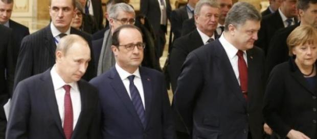 Des fous sur le grand échiquier de la déraison. Des fous sur le grand échiquier de la déraison.