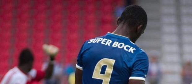 English duo set to bid for Porto striker English duo set to bid for Porto striker