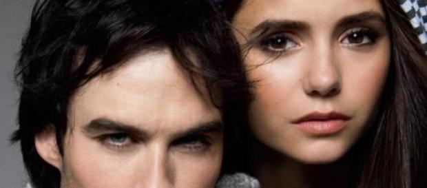Ian Somerhalder y Nina Dobrev Ian Somerhalder y Nina Dobrev