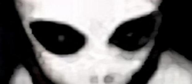 Ufo: rivelazioni choc dall'ex consigliere di Obama Ufo: rivelazioni choc dall'ex consigliere di Obama