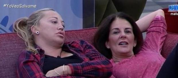 Belén y Ángela no se ponen de acuerdo con lacomida Belén y Ángela no se ponen de acuerdo con lacomida