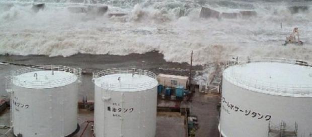 La Centrale de Fukushima est problématique. La Centrale de Fukushima est problématique.