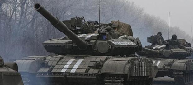 Ukrainian troops are retreating from Debalsteve Ukrainian troops are retreating from Debalsteve