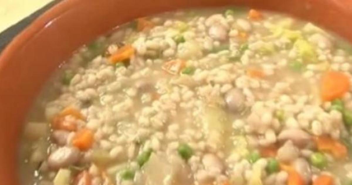 Cotto e Mangiato, ricetta di oggi 19 febbraio zuppa d'orzo legumi e