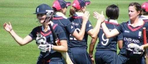 Victory for England's women in first Twenty20