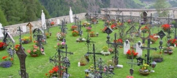 RipCemetery, un cimitero virtuale in un'app RipCemetery, un cimitero virtuale in un'app