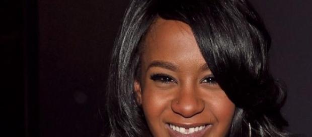 Celebridades brindan su apoyo moral a Bobbi Celebridades brindan su apoyo moral a Bobbi
