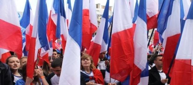 Le FN: en tête dans les législatives partielles Le FN: en tête dans les législatives partielles