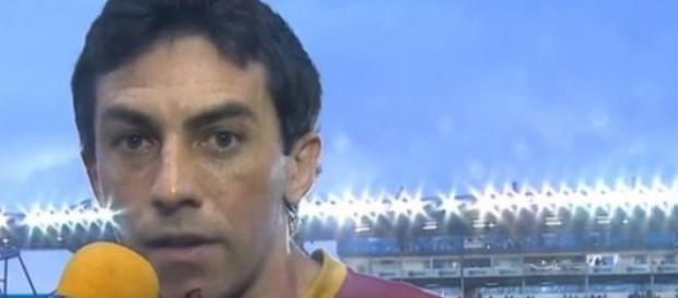 Ricardo Berna ficou ferido no queixo Ricardo Berna ficou ferido no queixo