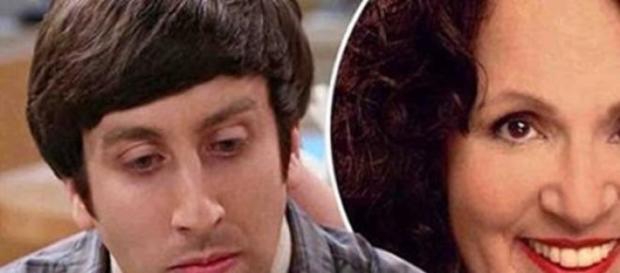Howard se despide de su madre en la serie Howard se despide de su madre en la serie