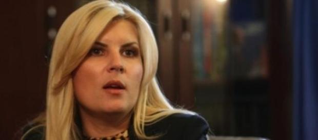 Udrea va merge luni dimineata in Parlament! Udrea va merge luni dimineata in Parlament!