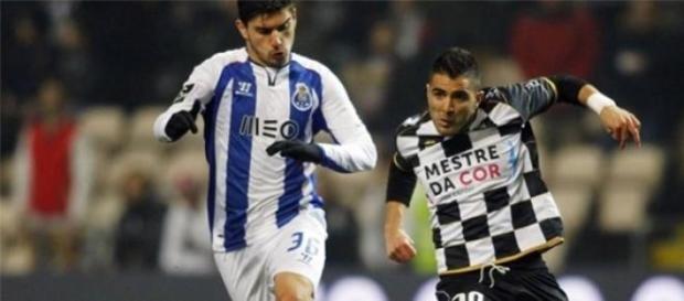 FC Porto vence (2-0) o "dérbi à moda do Porto" FC Porto vence (2-0) o "dérbi à moda do Porto"