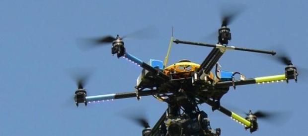 Los drones y su desarrollo. Los drones y su desarrollo.