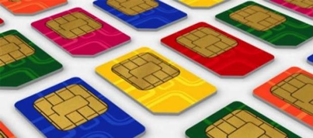 Cambiare operatore telefonico, penale di 100 euro Cambiare operatore telefonico, penale di 100 euro