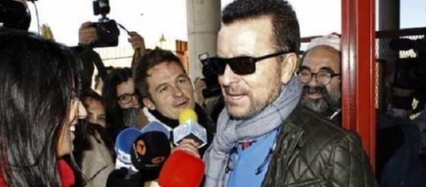José Ortega Cano ha su salida de la cárcel. José Ortega Cano ha su salida de la cárcel.