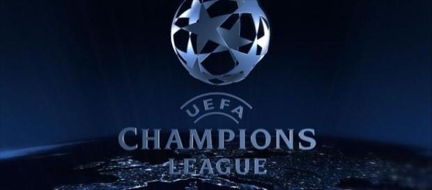 La UEFA Champions League. La UEFA Champions League.
