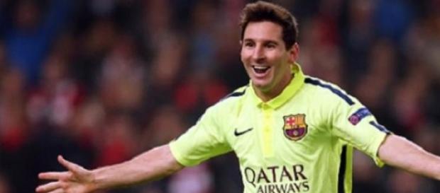 Messi apesar da boa exibição, falhou um penalti Messi apesar da boa exibição, falhou um penalti