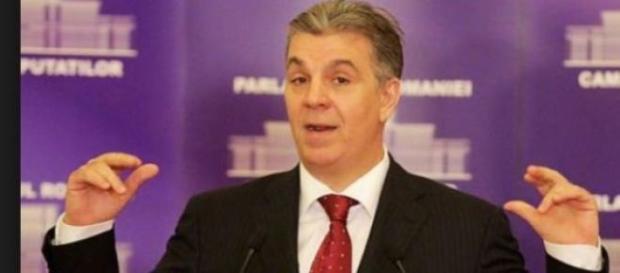 Valeriu Zgonea , colegul lui Mihai Viteazul Valeriu Zgonea , colegul lui Mihai Viteazul