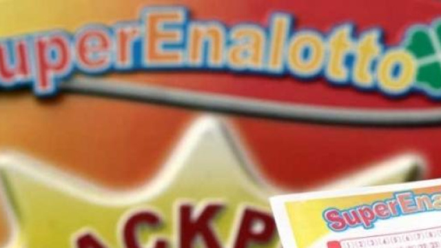 Estrazione Lotto e SuperEnalotto di oggi 24/02 