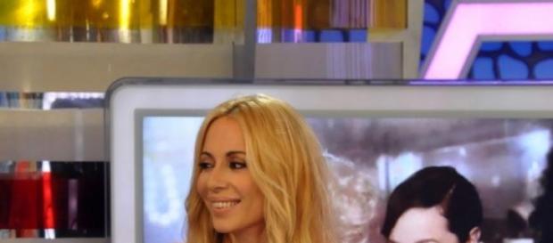 Marta Sánchez vuelve con "21 días". Marta Sánchez vuelve con "21 días".