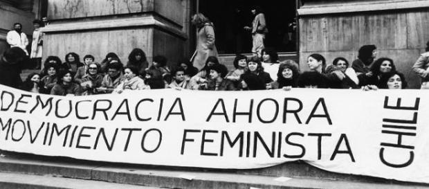 Mujeres feministas en el Chile de Pinochet. Mujeres feministas en el Chile de Pinochet.