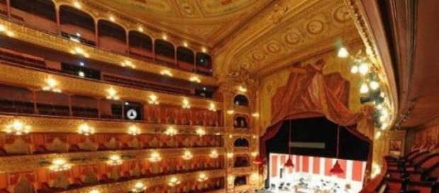 Obras de teatro en tercera dimensión Obras de teatro en tercera dimensión