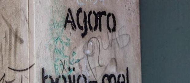 Repto da campanha espalhado pelas ruas Repto da campanha espalhado pelas ruas