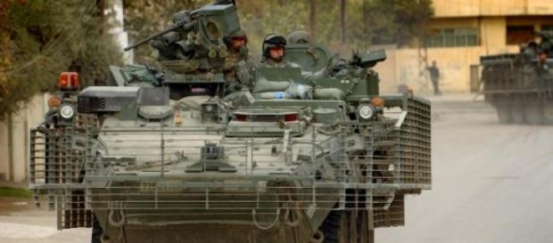 Tropas da NATO desfilam na Estónia. Tropas da NATO desfilam na Estónia.