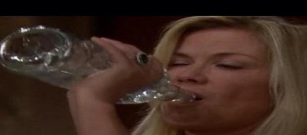 Brooke nell'alcolismo a Beautiful Brooke nell'alcolismo a Beautiful