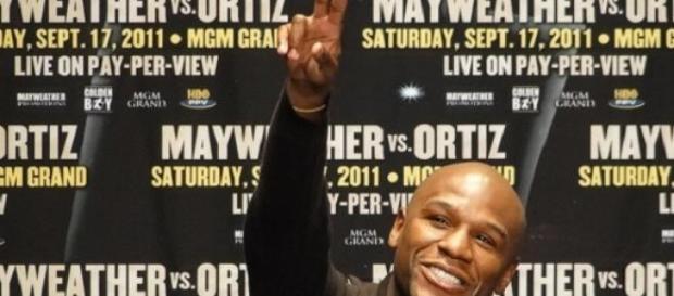 Mayweather will take on Pacquaio in Las Vegas Mayweather will take on Pacquaio in Las Vegas