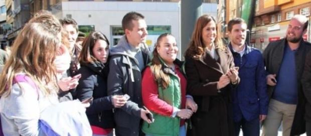 La alcaldesa Romero en la inauguración Wifi 5G La alcaldesa Romero en la inauguración Wifi 5G