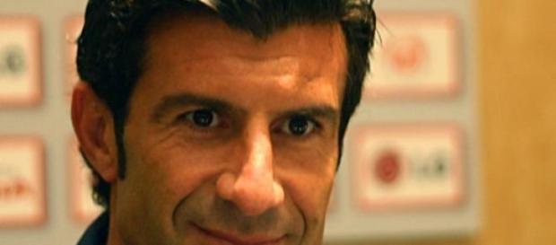 Luís Figo é candidato à presidência da FIFA Luís Figo é candidato à presidência da FIFA