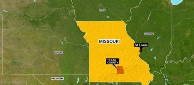 Neuf personnes ont été tuées à Tyrone au Missouri. Neuf personnes ont été tuées à Tyrone au Missouri.