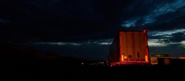 Photo Credits: Max Sat "au cul du camion" Photo Credits: Max Sat "au cul du camion"