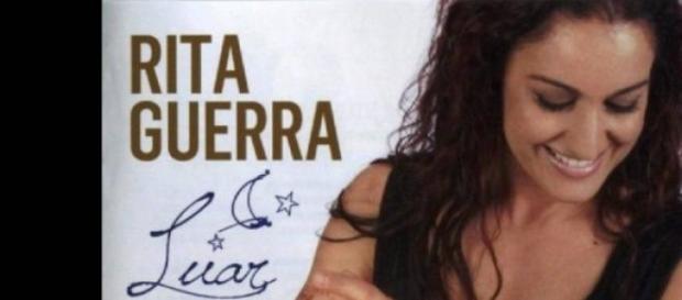 Rita Guerra publica biografia e recorda o passado Rita Guerra publica biografia e recorda o passado