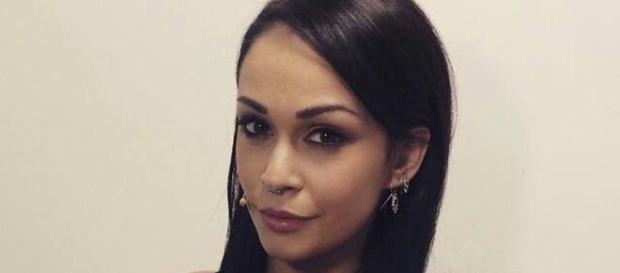 Tommaso sta bene, Valentina flirta con Amedeo? Tommaso sta bene, Valentina flirta con Amedeo?