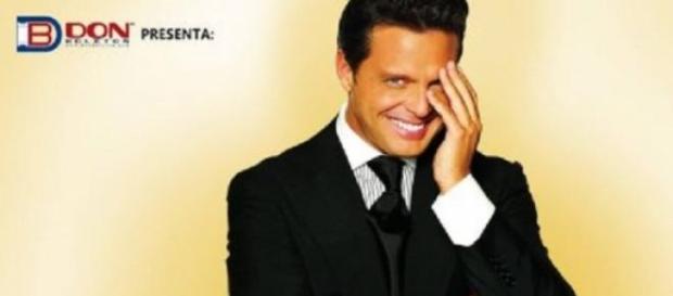 Portada del nuevo trabajo de Luis Miguel "Dèjá vu" Portada del nuevo trabajo de Luis Miguel "Dèjá vu"