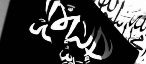Bruciato vivo il pilota giordano rapito dall'Isis Bruciato vivo il pilota giordano rapito dall'Isis