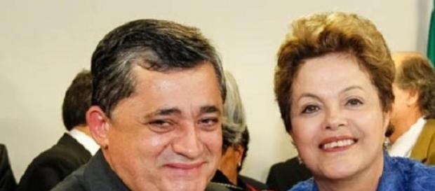 Dilma e o Deputado petista José Guimarães Dilma e o Deputado petista José Guimarães