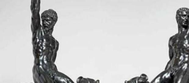 Estátuas de bronze de Miguel Ângelo Estátuas de bronze de Miguel Ângelo