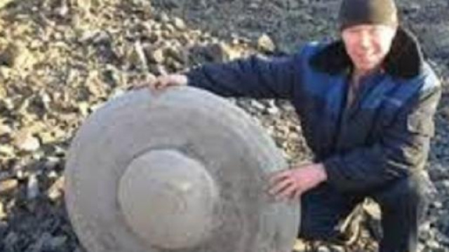Trovata in Siberia pietra con stranissima forma 