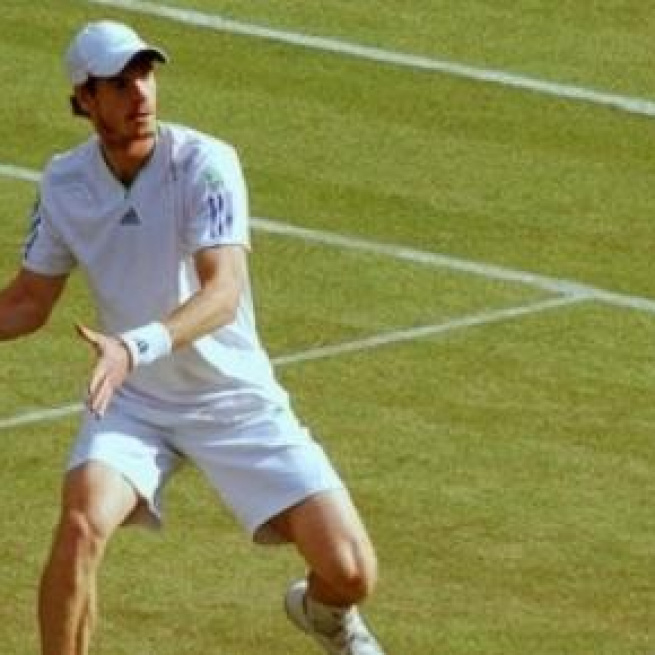 Andy Murray rises two places to number four 