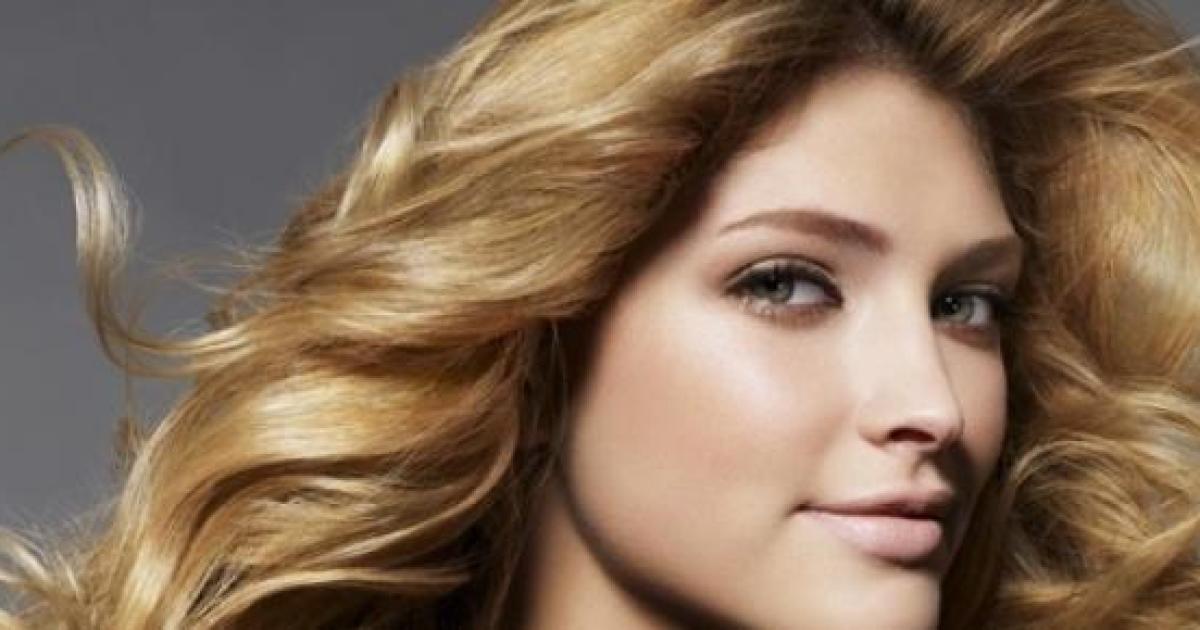 Tagli capelli lunghi 2015 acconciature moda primavera, pony tail e pettinature minimal
